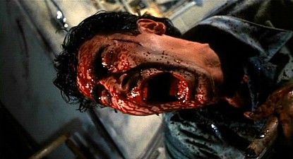 Evil_Dead_2_3