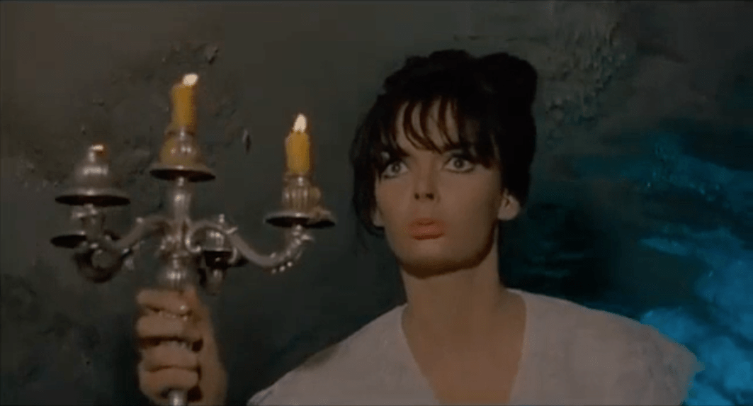 The_Horrible_DR_Hitchcock_2