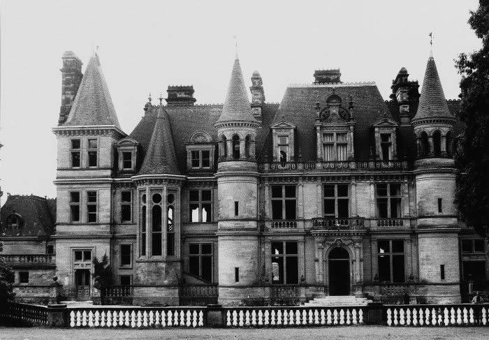 The_Legend_of_Hell_House_20