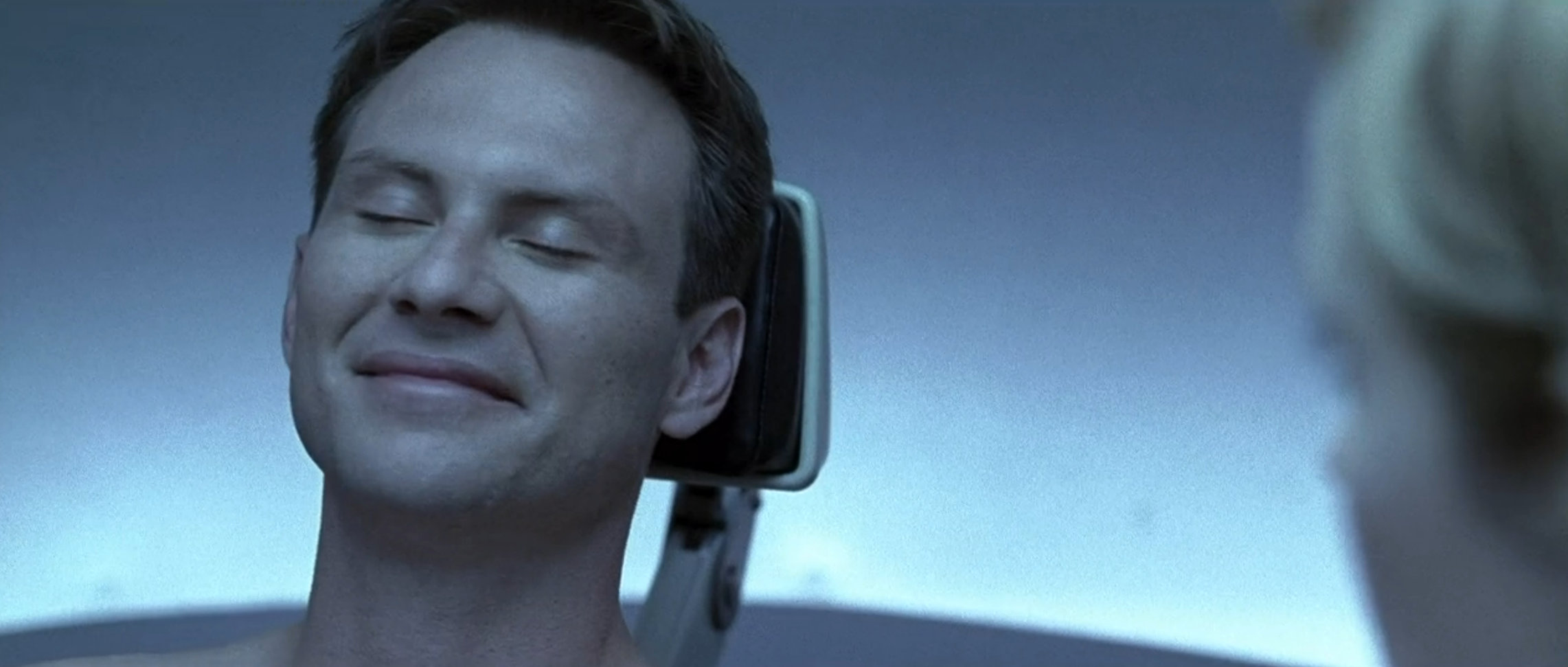 Hollow Man 2 Screenshot of Christian Slater