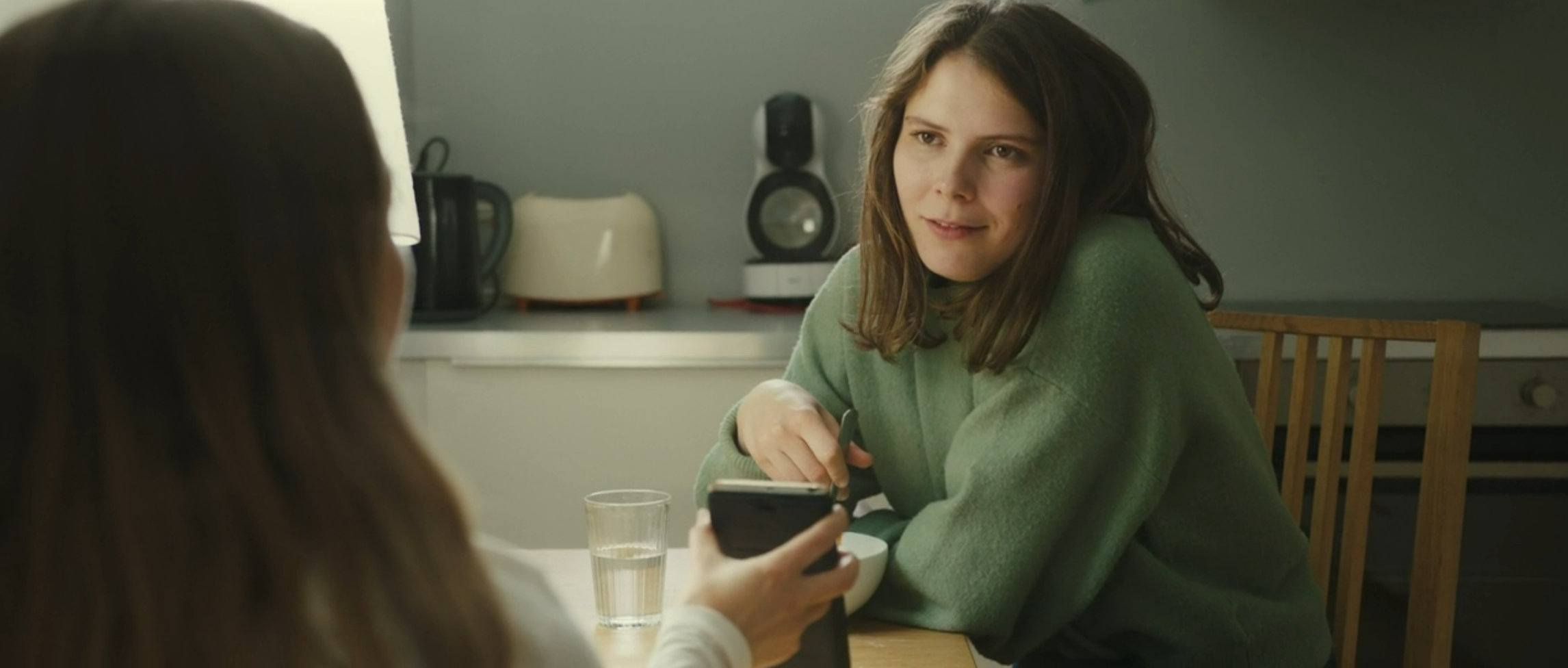 One of the worst roommates in existence