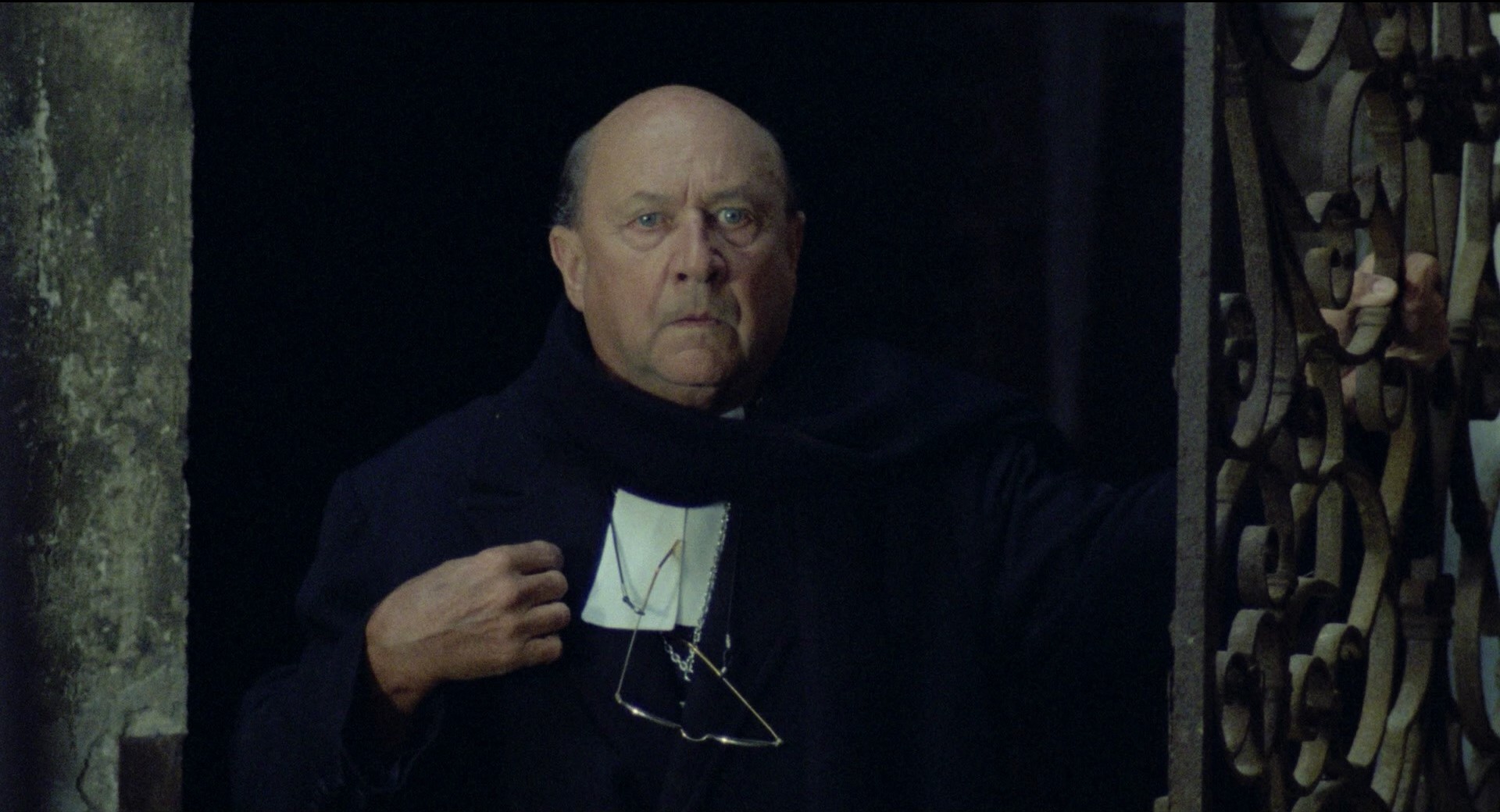 Pleasence looking concerned