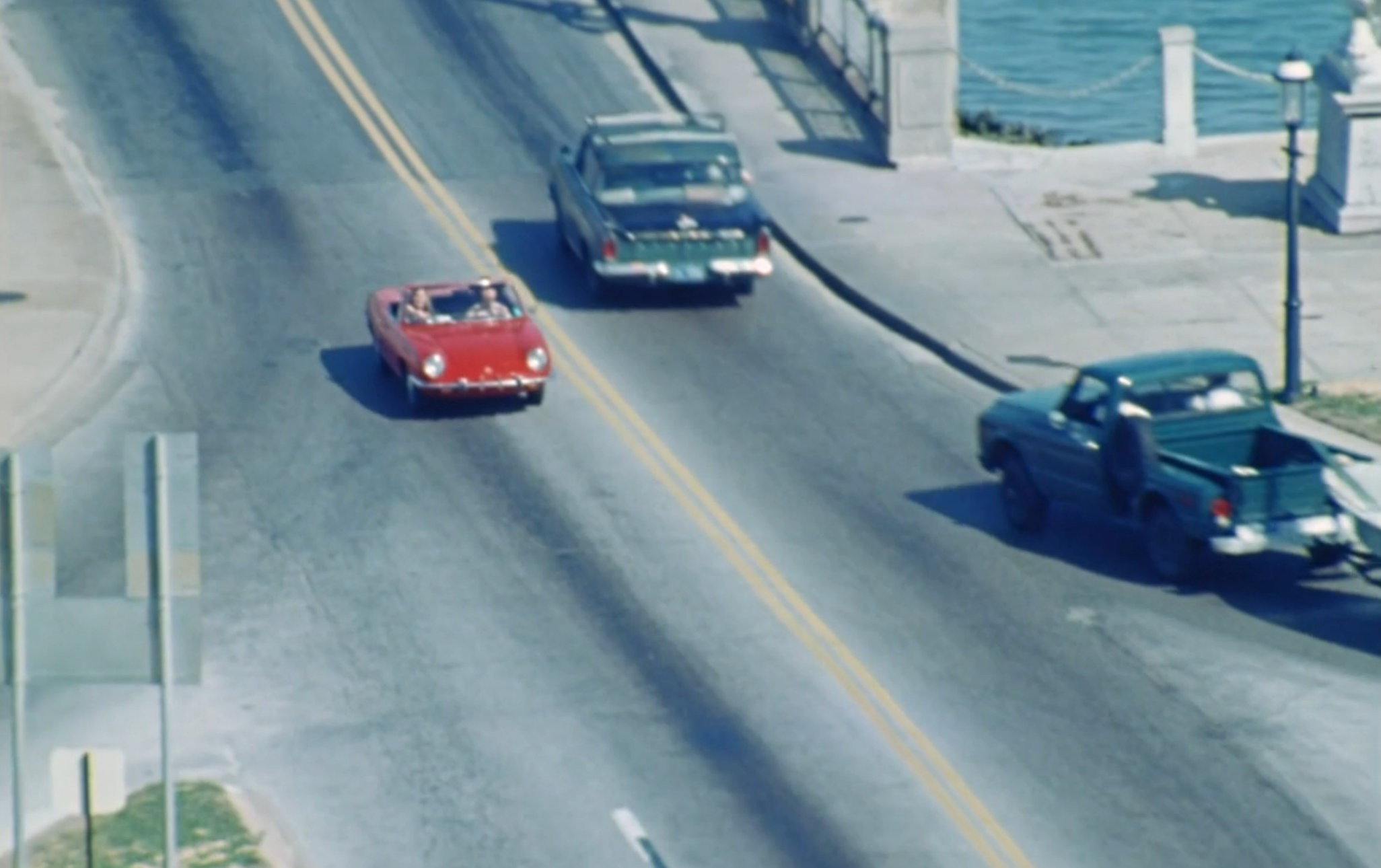 Crane shot near the Bridge of Lions