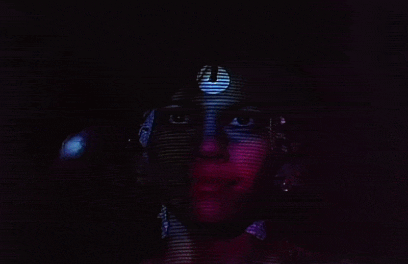 A test subject watching all the pretty lights
